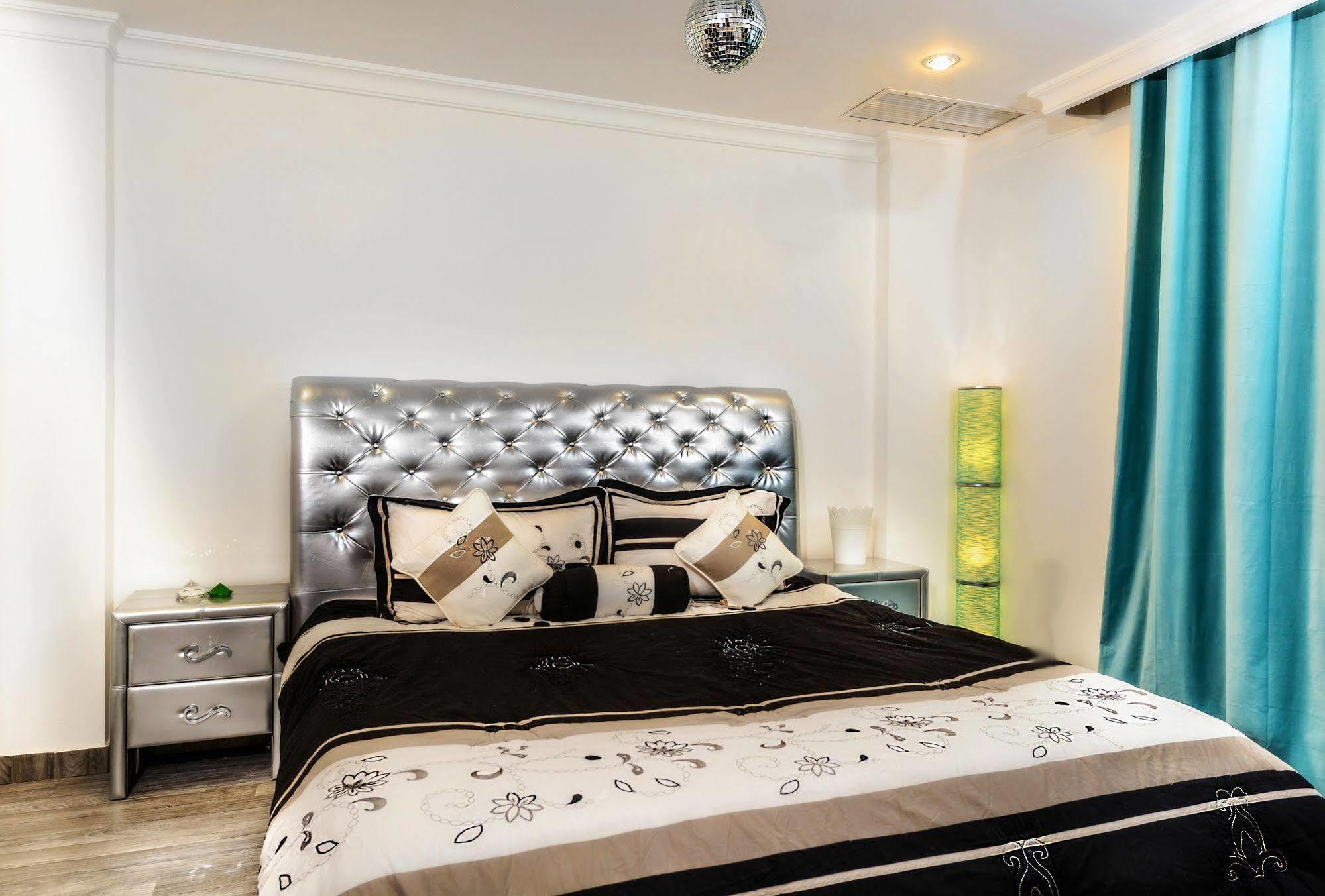Bravo Royal Hotel Suites Kuwait City Luaran gambar